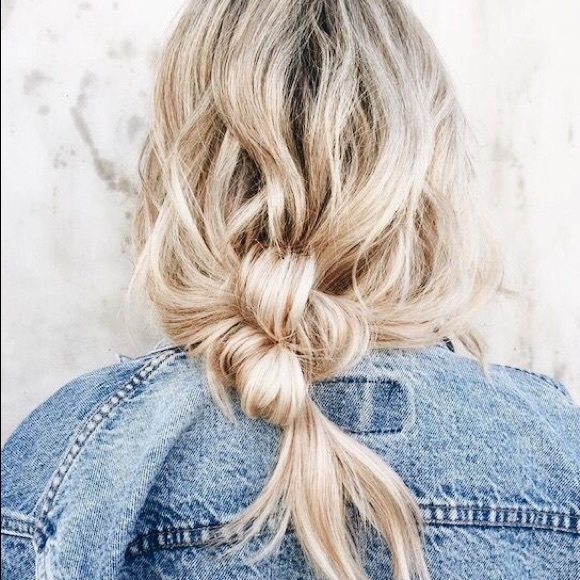 Meet your Posher, Sienna - Picture 2 of 2